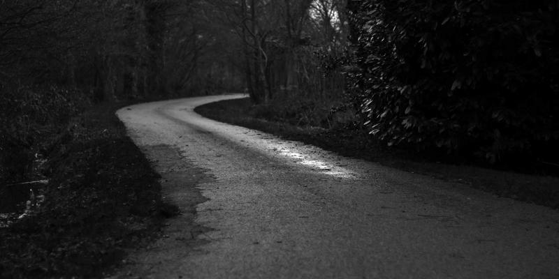 新车上市必看：从L2到L4，自动驾驶技术分级详解与实用功能评测